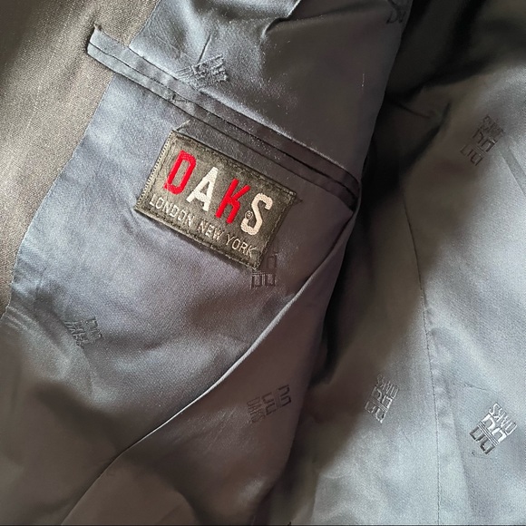 DAKS LONDON NEW YORK Sport Coat - Picture 3 of 5